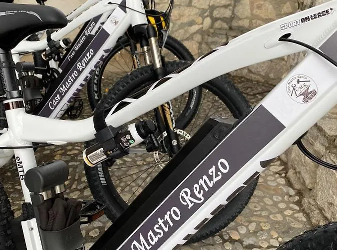 Casa rural Mastro Renzo Tour Naturalistico Enogastronomico Pescosansonesco