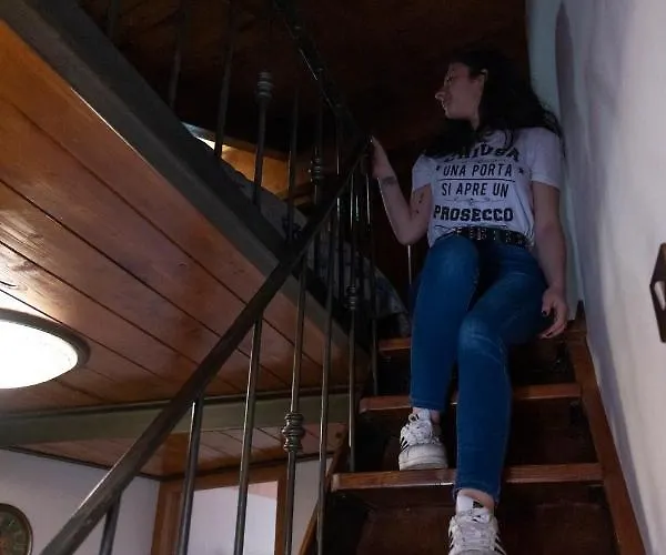 Mastro Renzo Tour Naturalistico Enogastronomico 乡村民宿